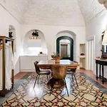 Crio - Experiences At * Cisternino