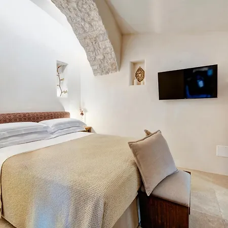 Crio - Experiences At * Cisternino