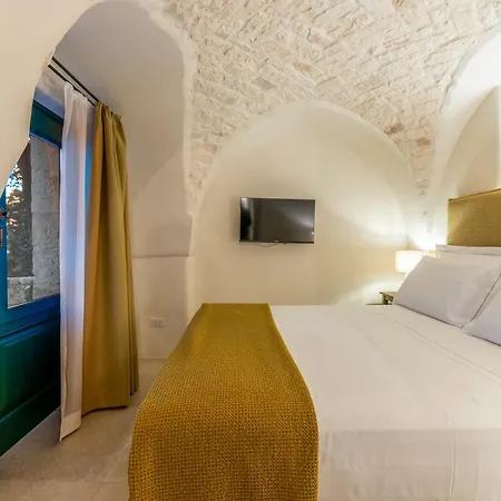 Crio - Experiences At