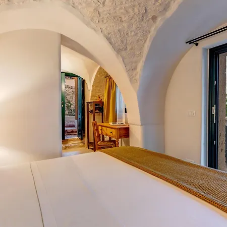 Crio - Experiences At Apartamento Cisternino